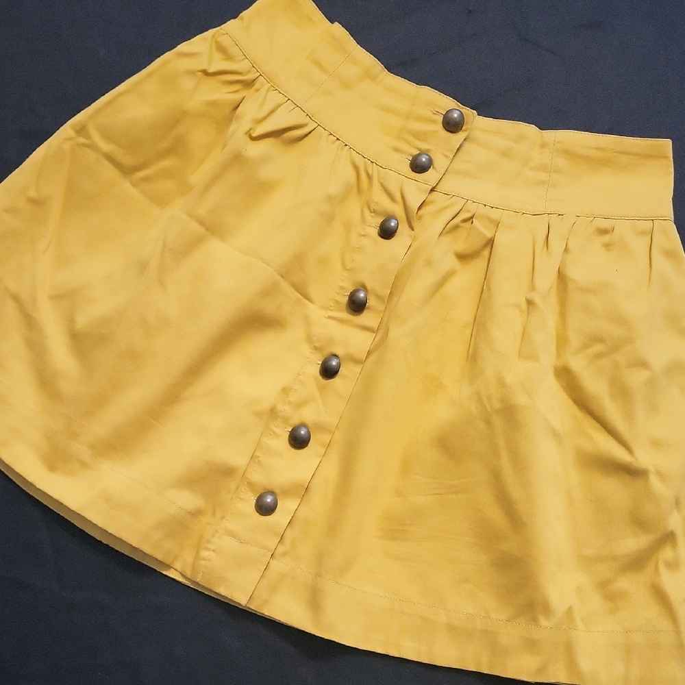Forever 21 Yellow Pleated Skater Mini Skirt